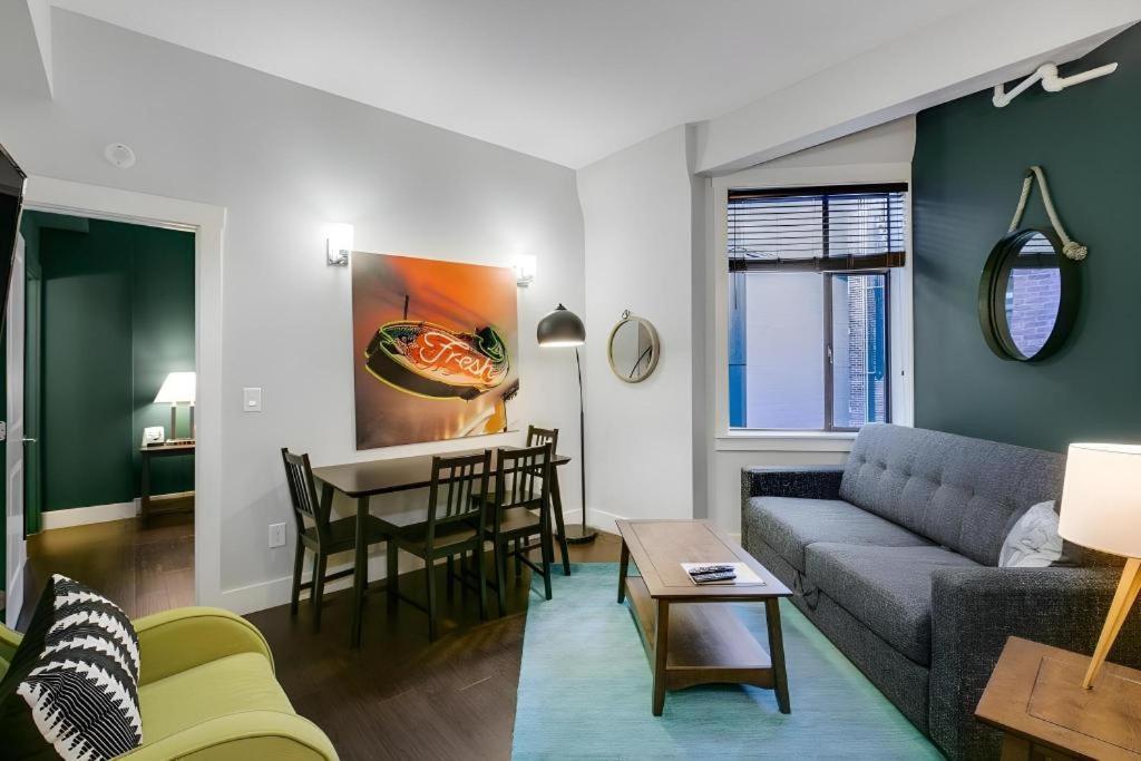 The Oxford Seattle-Downtown 호텔 외부 사진